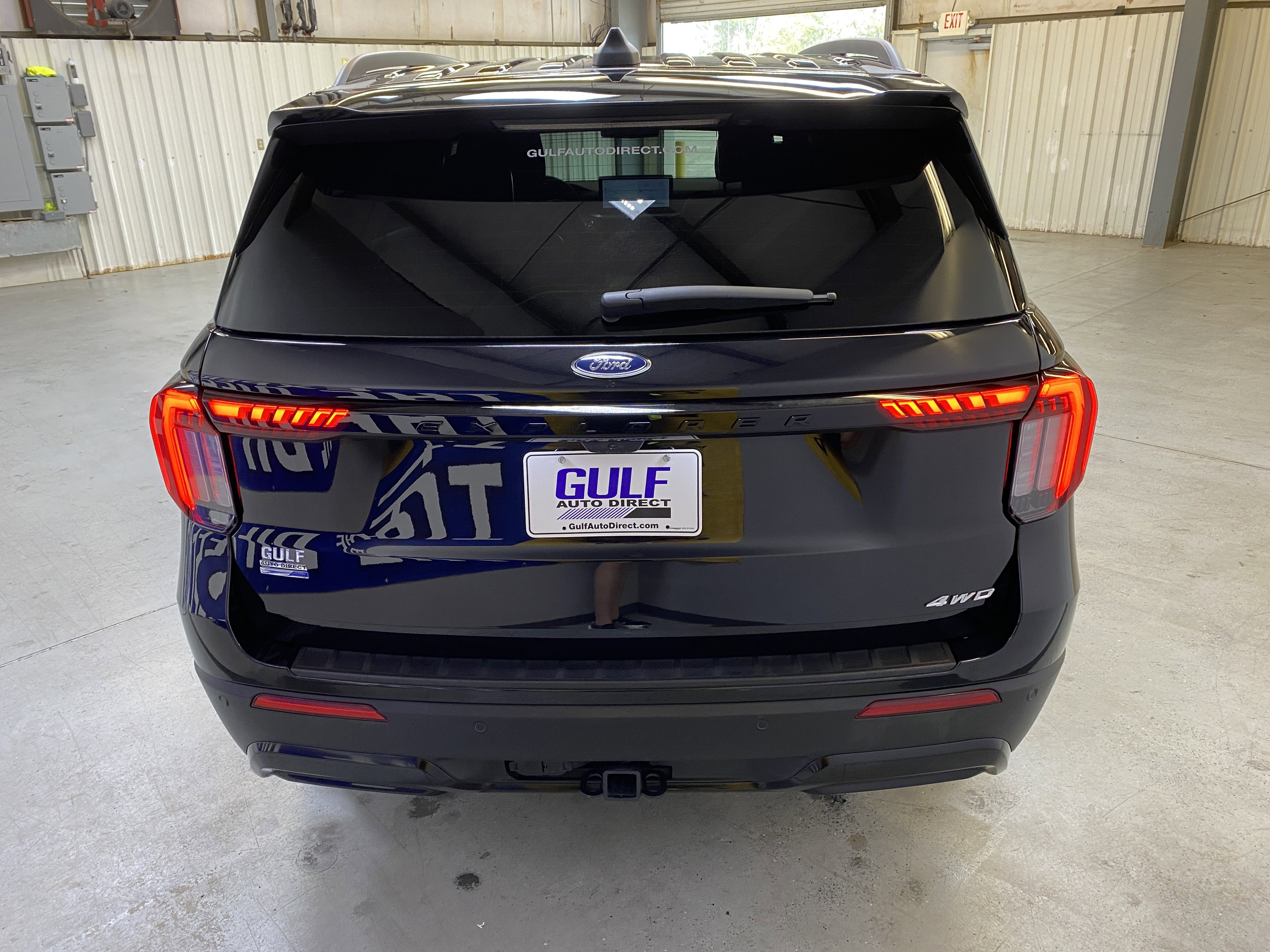 Used 2025 Ford Explorer ST-Line image 7