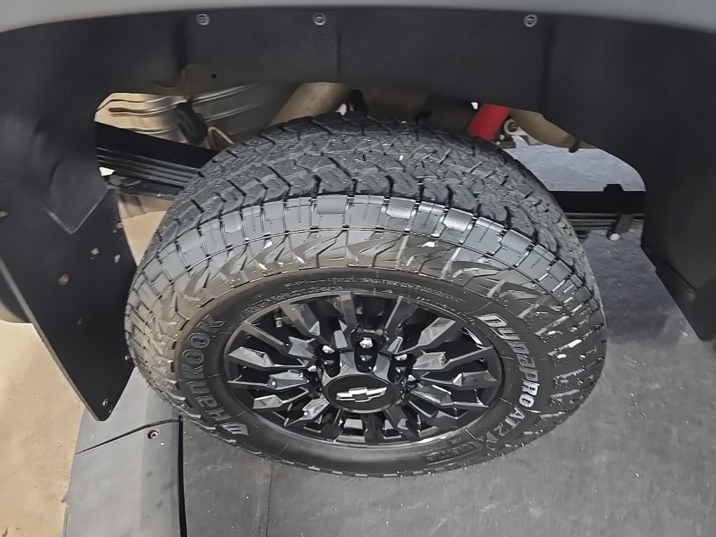 Certified 2023 Chevrolet Silverado 2500 LTZ w/ LTZ Plus Package AWD/4WD image 27