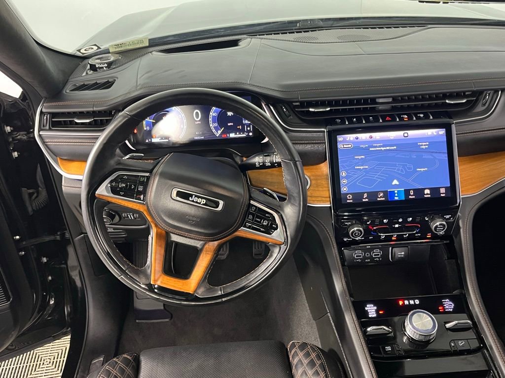 Used 2021 Jeep Grand Cherokee L Summit AWD/4WD image 14