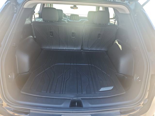 Used 2023 Chevrolet Blazer LT w/ LPO, Floor Liner Package image 19