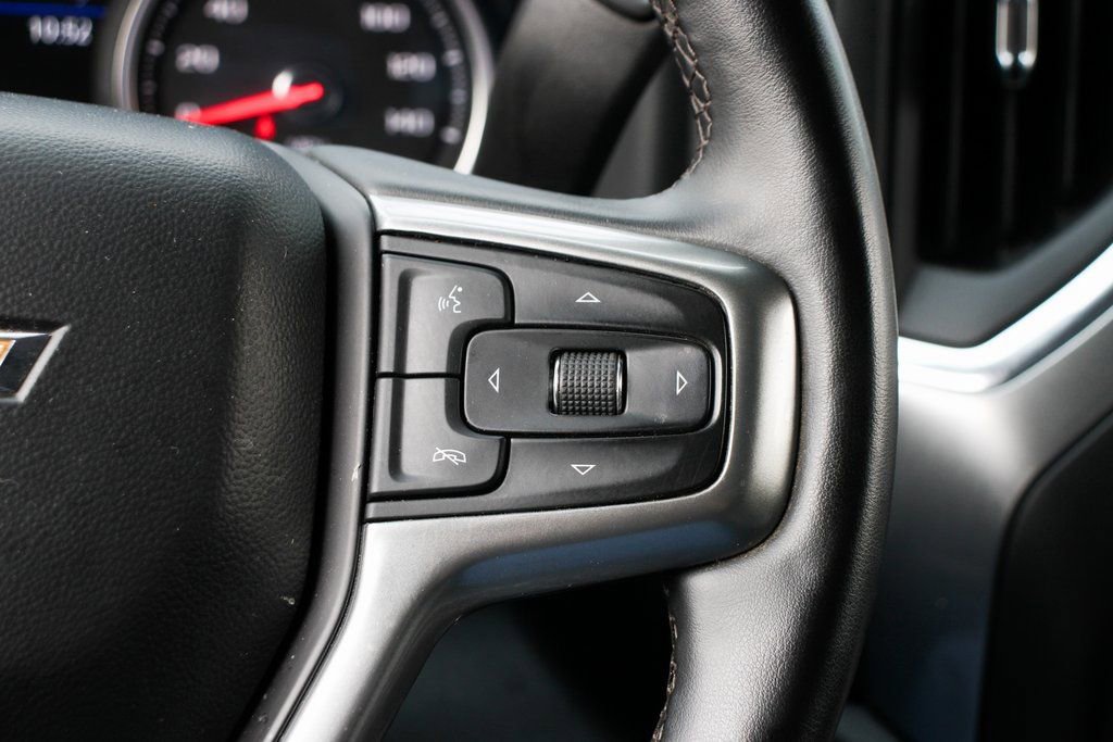 Used 2023 Chevrolet Silverado 3500 LTZ w/ LTZ Convenience Package AWD/4WD image 27