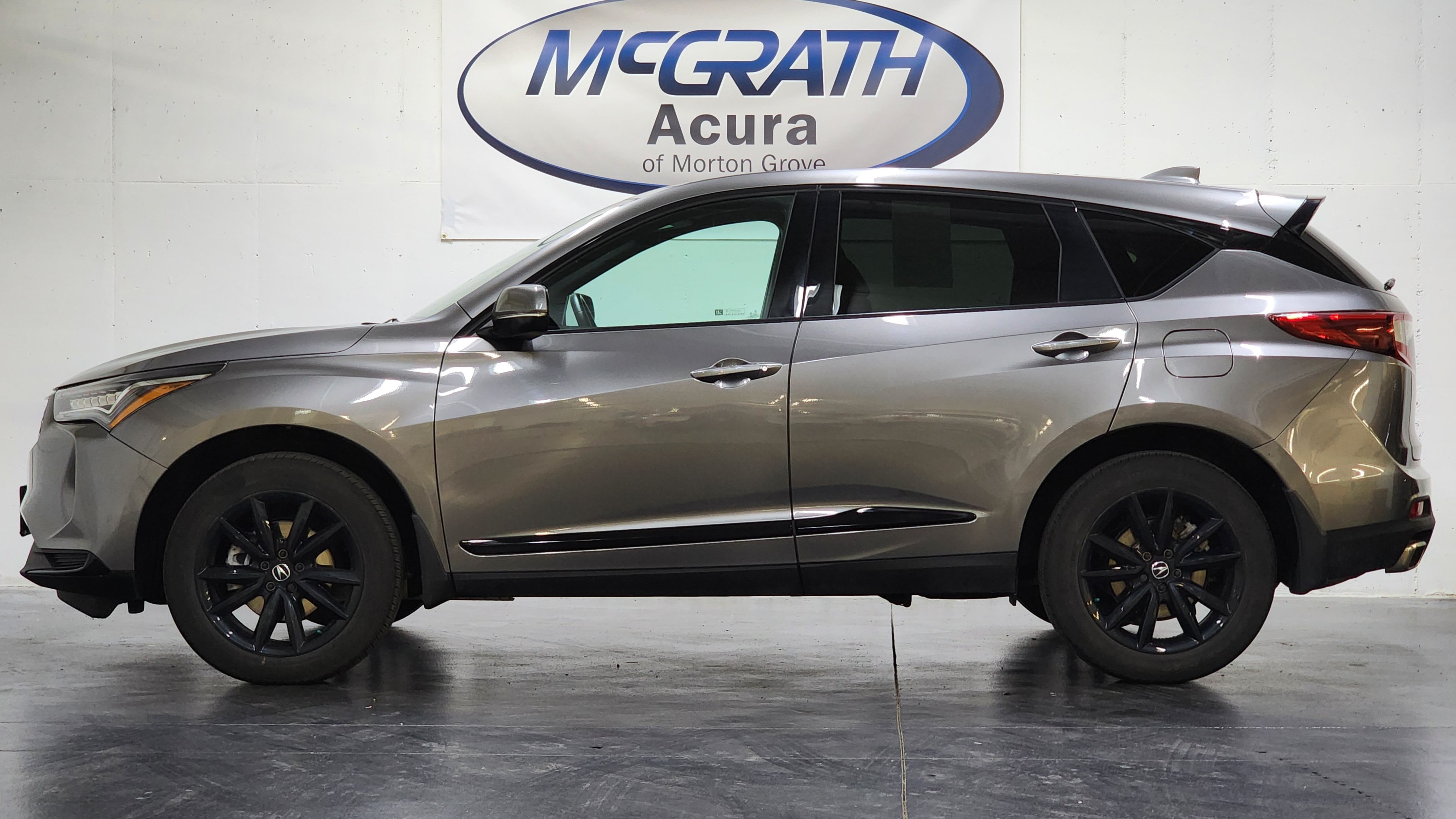 Certified 2025 Acura RDX SH-AWD image 9