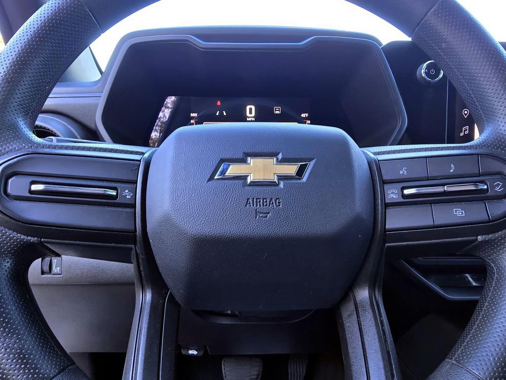 Used 2023 Chevrolet Colorado W/T image 13