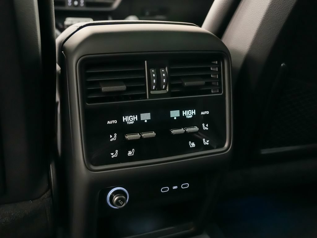 New 2026 Porsche Cayenne AWD/4WD image 20