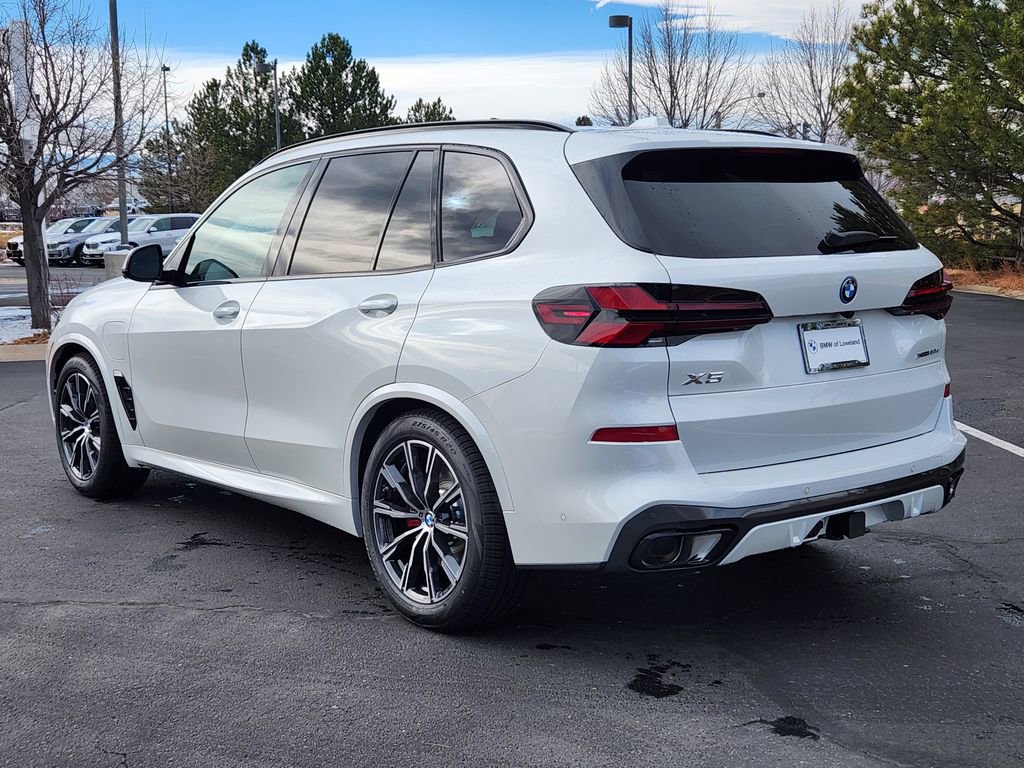 New 2026 BMW X5 xDrive50e AWD/4WD image 3