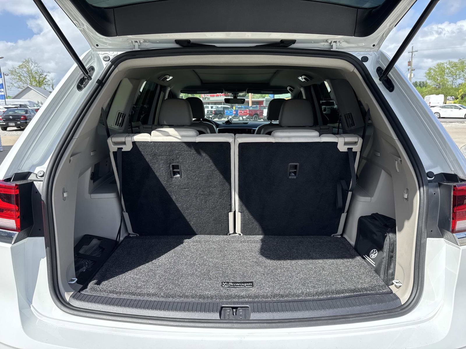 Used 2022 Volkswagen Atlas SE image 8