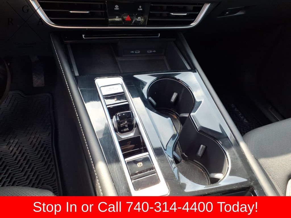 Used 2024 Volkswagen Atlas Cross Sport SE AWD/4WD image 24