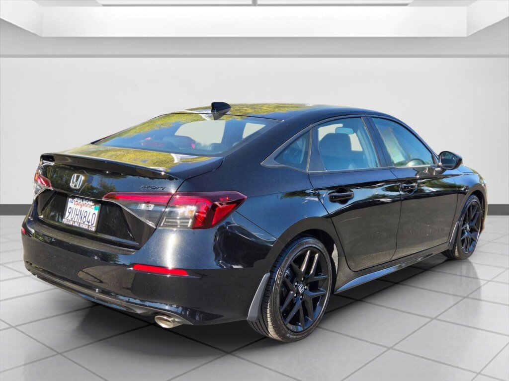 Certified 2026 Honda Civic Sport image 5
