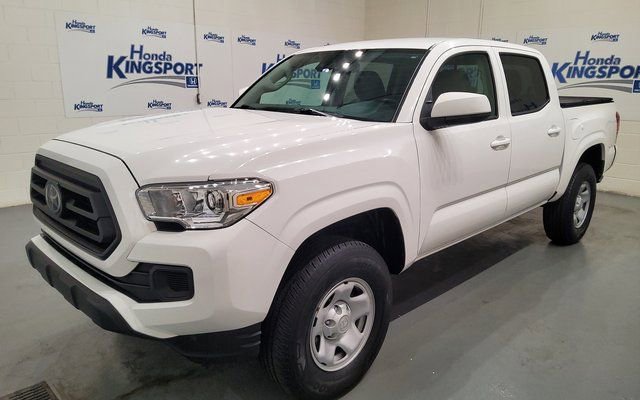 Used 2023 Toyota Tacoma SR image 5