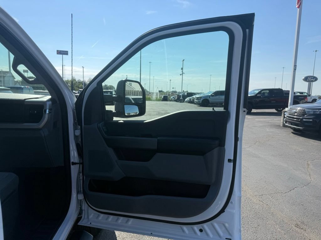 Certified 2025 Ford F350 XLT AWD/4WD image 63