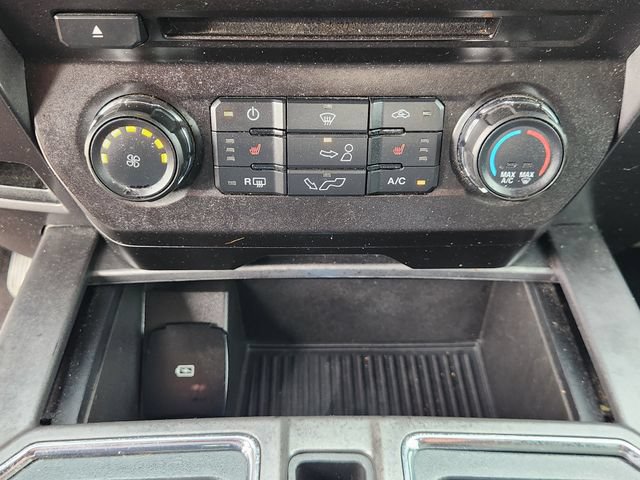 Used 2018 Ford F150 XLT w/ Equipment Group 302A Luxury AWD/4WD image 18