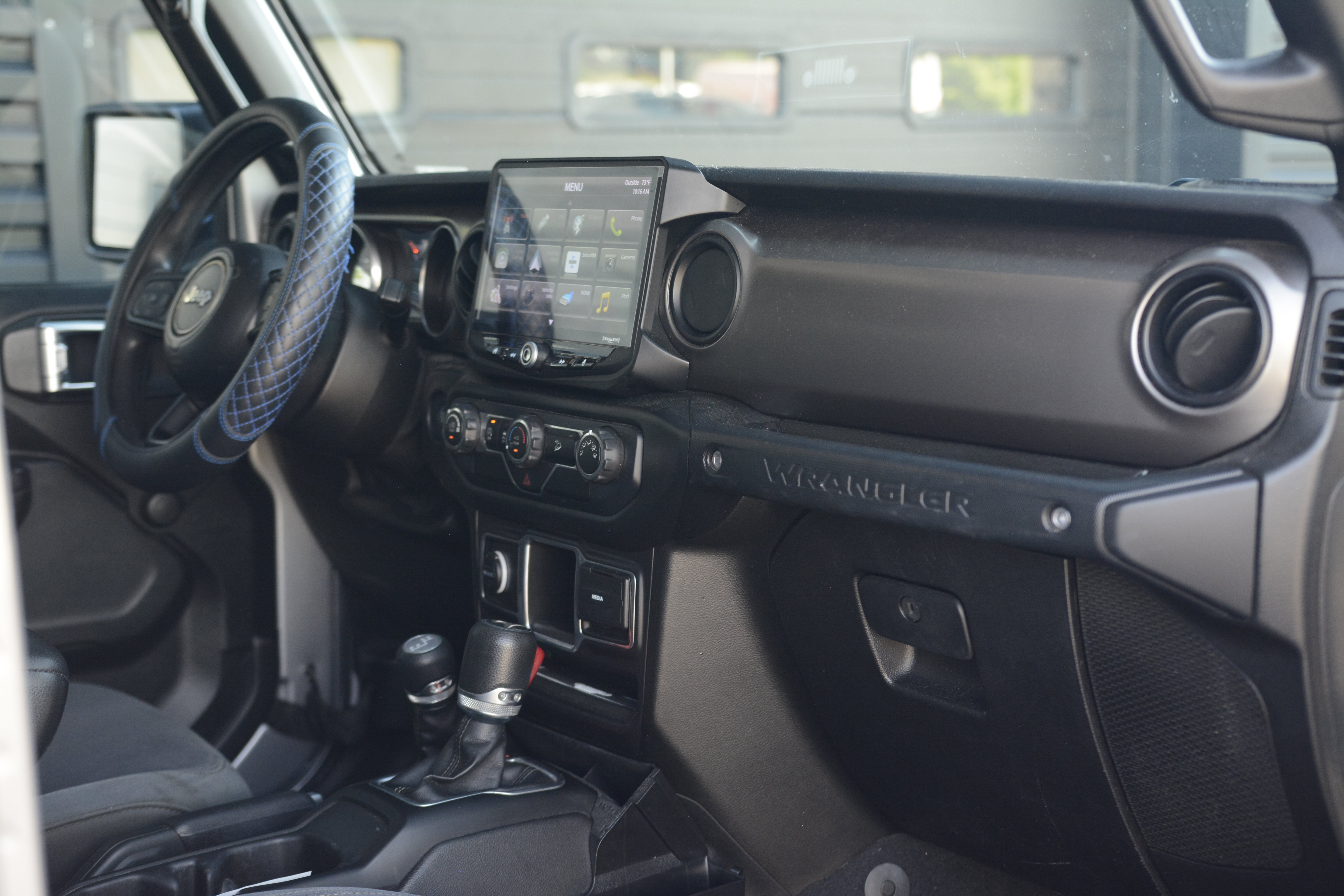 Used 2018 Jeep Wrangler Unlimited Sport AWD/4WD image 30