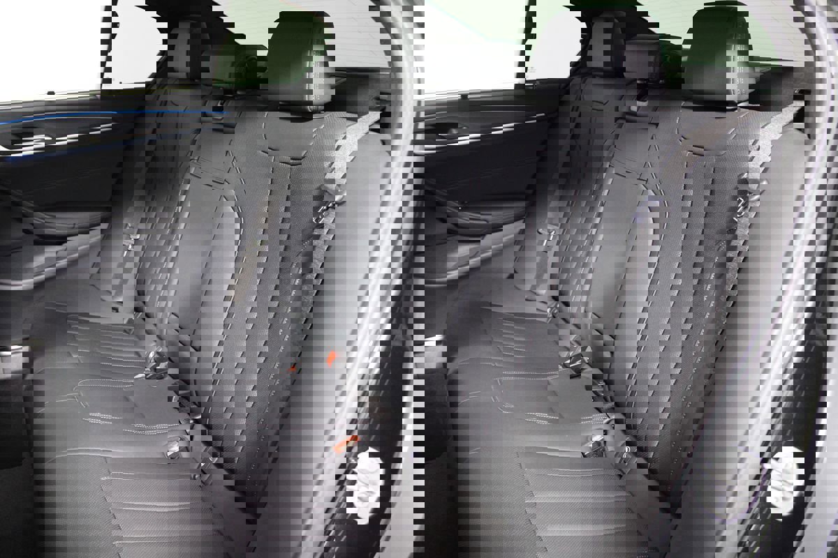 Used 2023 BMW 530e 530e w/ M Sport Package image 31