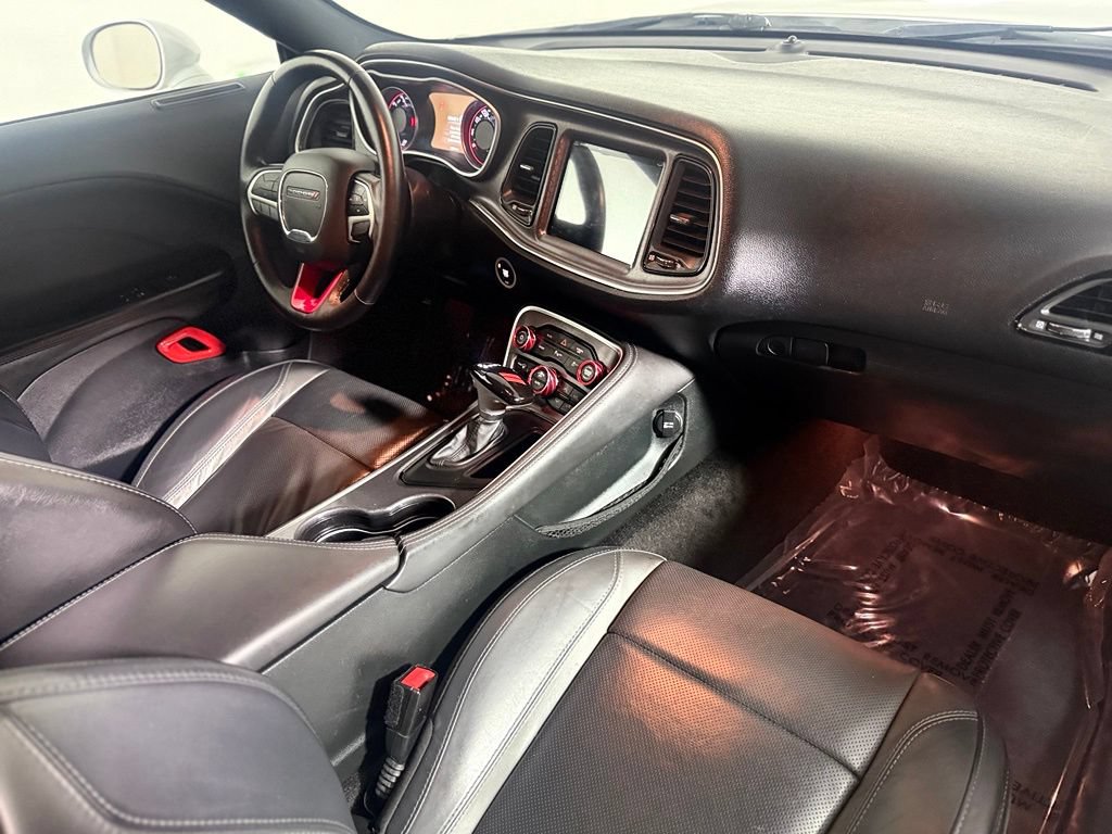 Used 2017 Dodge Challenger R/T Plus RWD image 24