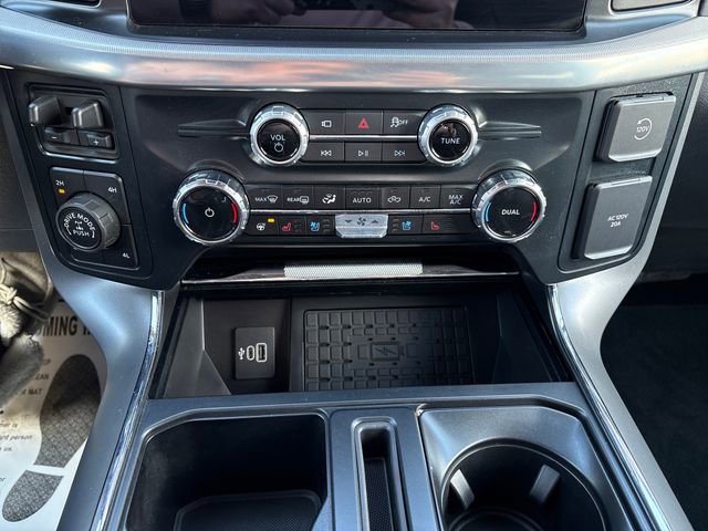 Used 2025 Ford F150 Lariat w/ Equipment Group 502A High AWD/4WD image 20