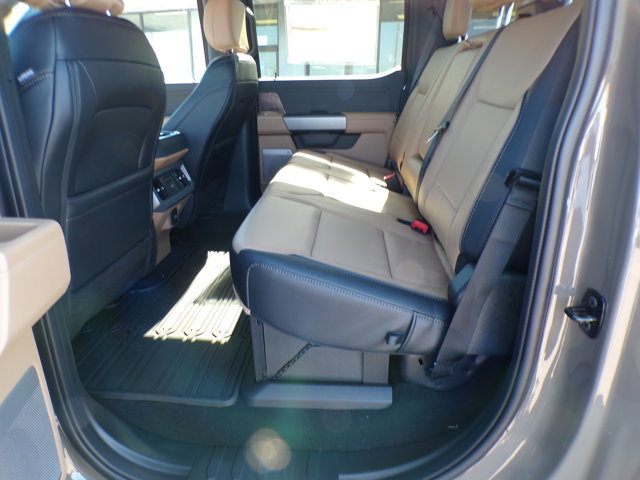 New 2026 Ford F250 Lariat w/ Lariat Ultimate Package image 35