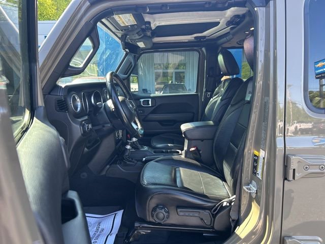 Used 2020 Jeep Gladiator Overland AWD/4WD image 9