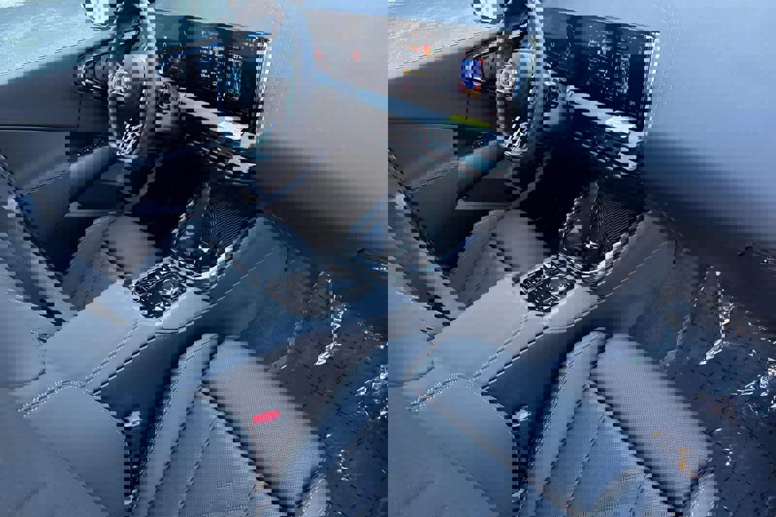 Used 2025 BMW X3 xDrive30i w/ Premium Package image 17