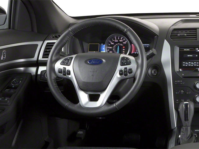 Used 2013 Ford Explorer XLT FWD image 6