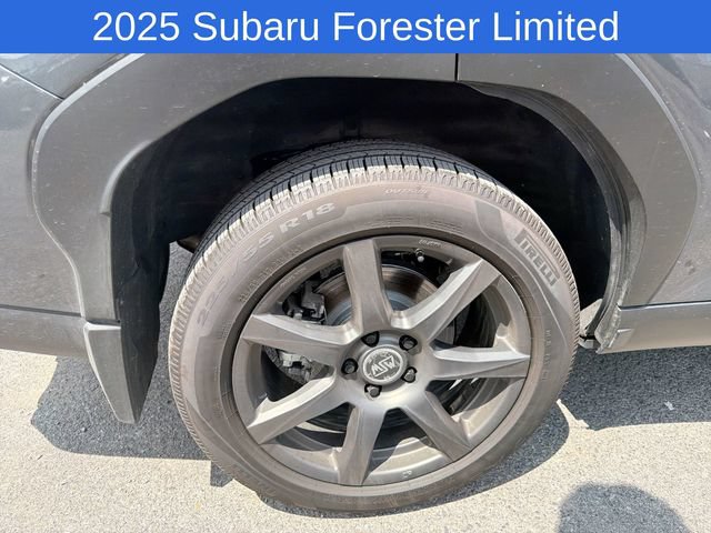 Used 2025 Subaru Forester Limited AWD/4WD image 18