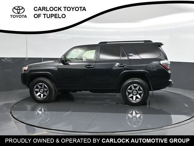 Used 2020 Toyota 4Runner TRD Off-Road AWD/4WD image 9