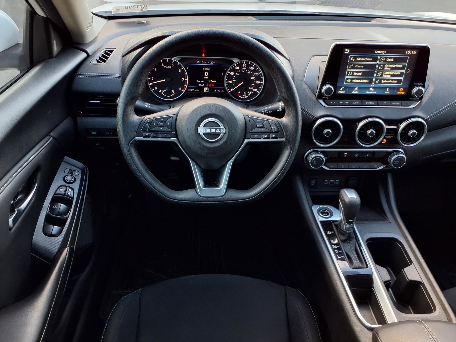 Used 2024 Nissan Sentra SV image 13