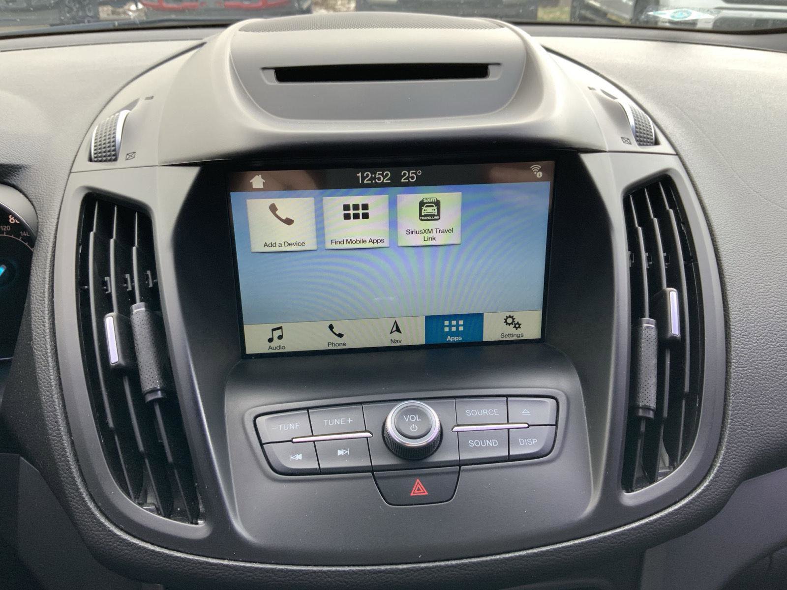 Used 2018 Ford Escape SEL image 39