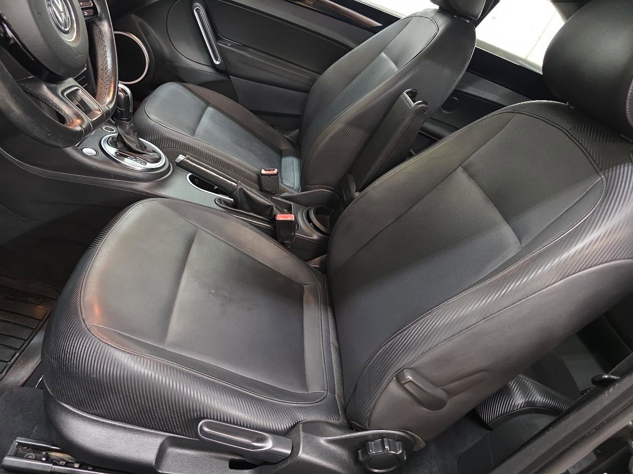 Used 2012 Volkswagen Beetle 2.5 FWD image 22