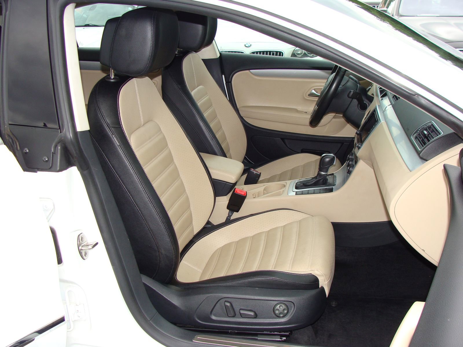 Used 2016 Volkswagen CC Sport FWD image 10