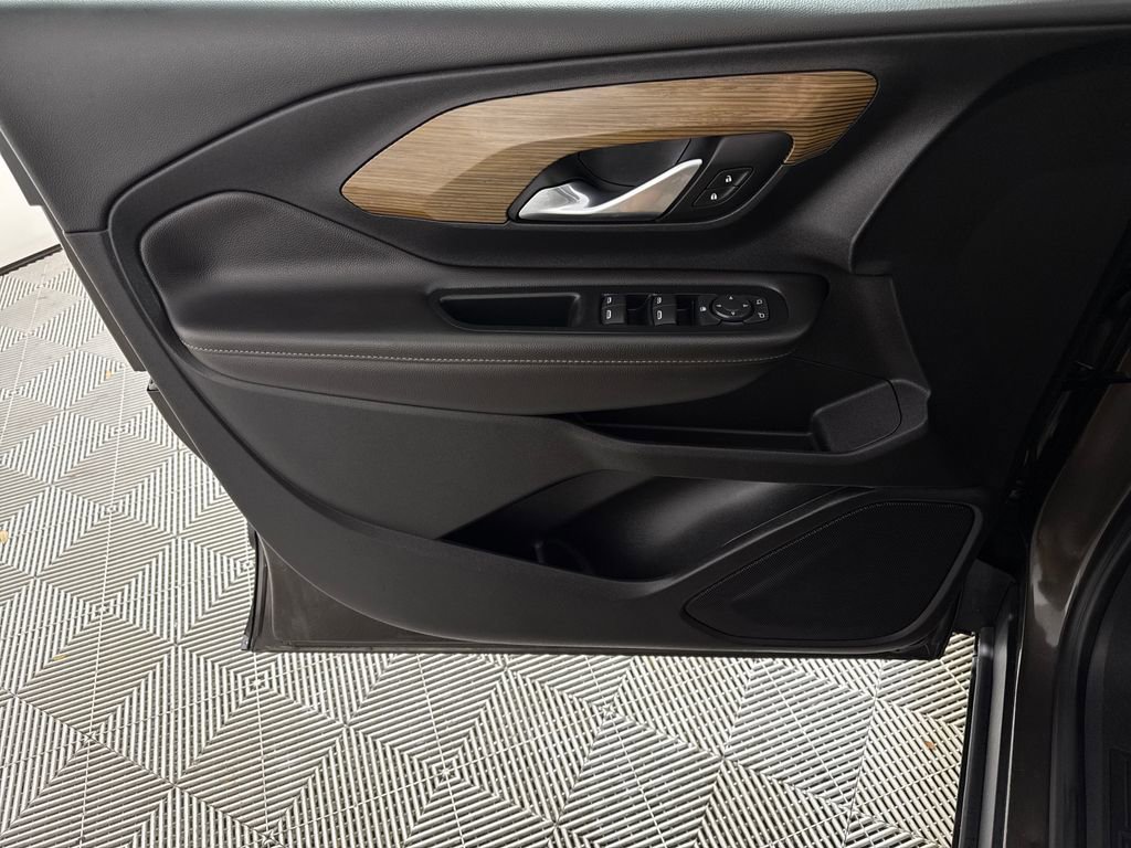 Used 2020 GMC Terrain SLE image 10