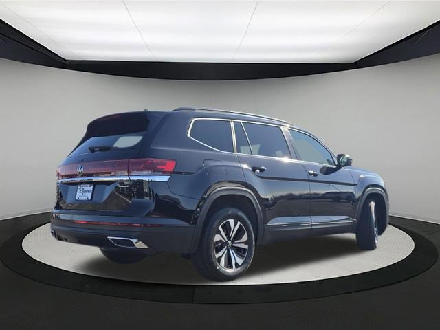 New 2026 Volkswagen Atlas SE image 7