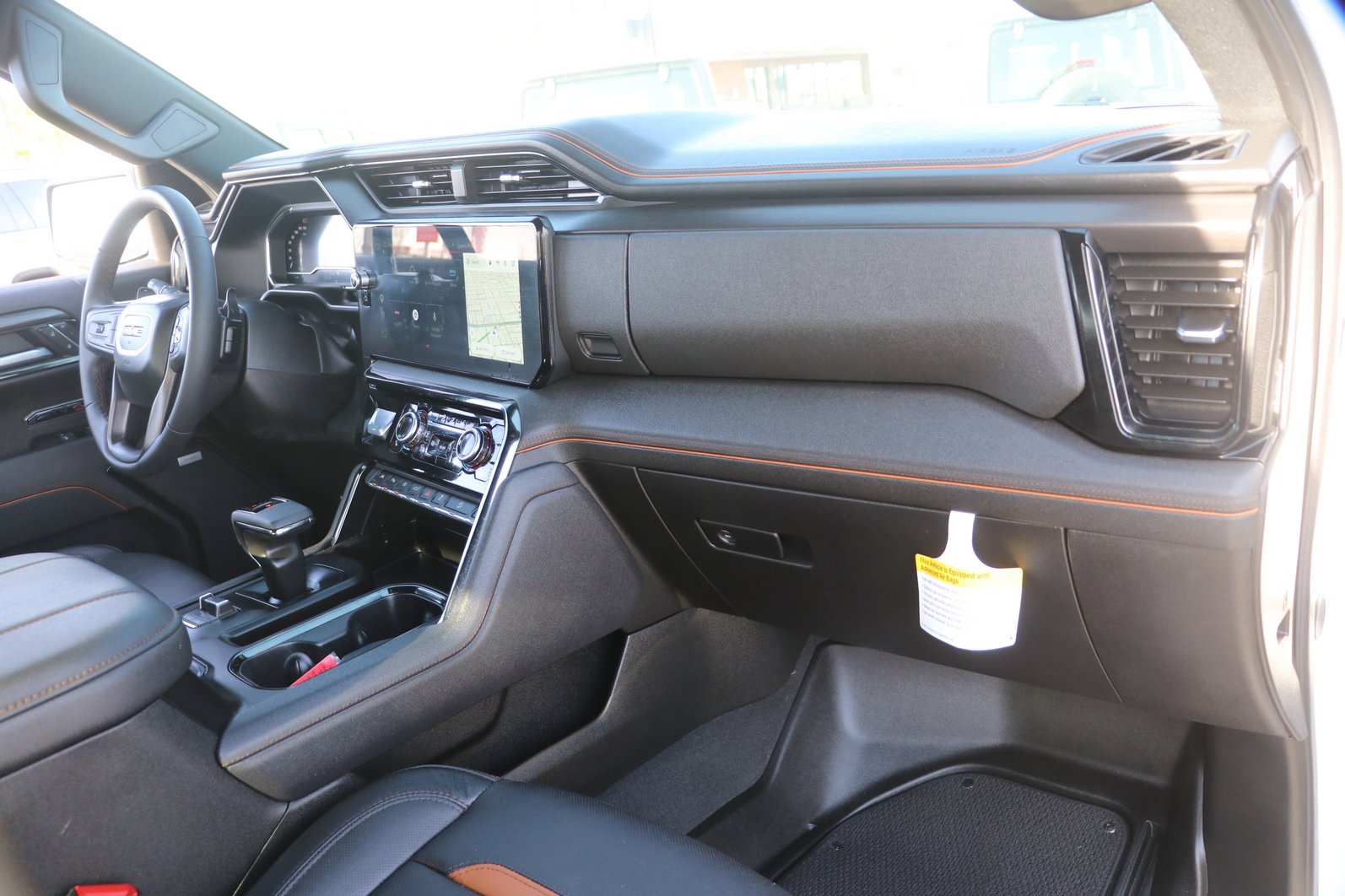 Used 2025 GMC Sierra 1500 AT4 image 35