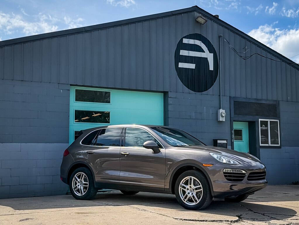 Used 2014 Porsche Cayenne Diesel w/ Comfort Plus Package