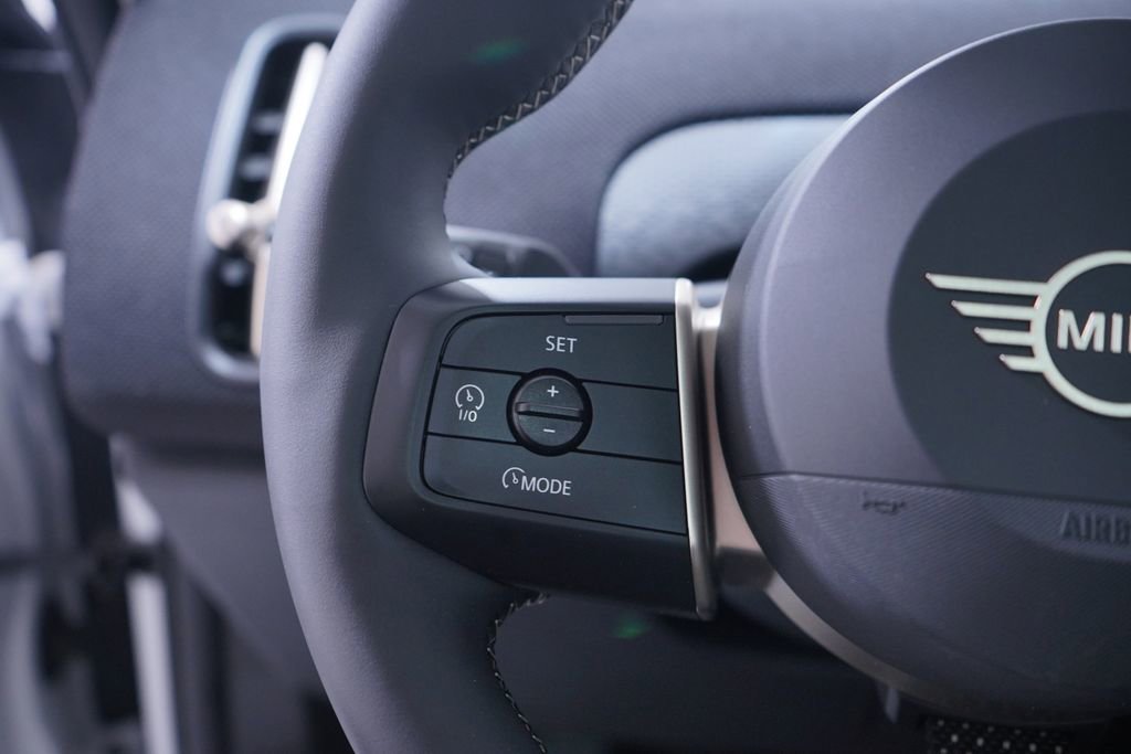 Used 2025 MINI Cooper Countryman S image 18