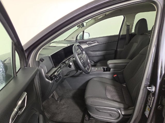 Certified 2026 Kia Sportage LX AWD/4WD image 11