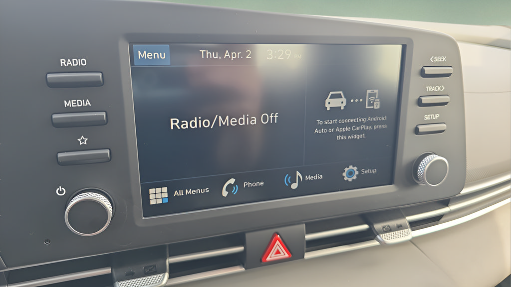 Certified 2026 Hyundai Elantra Sport FWD image 18