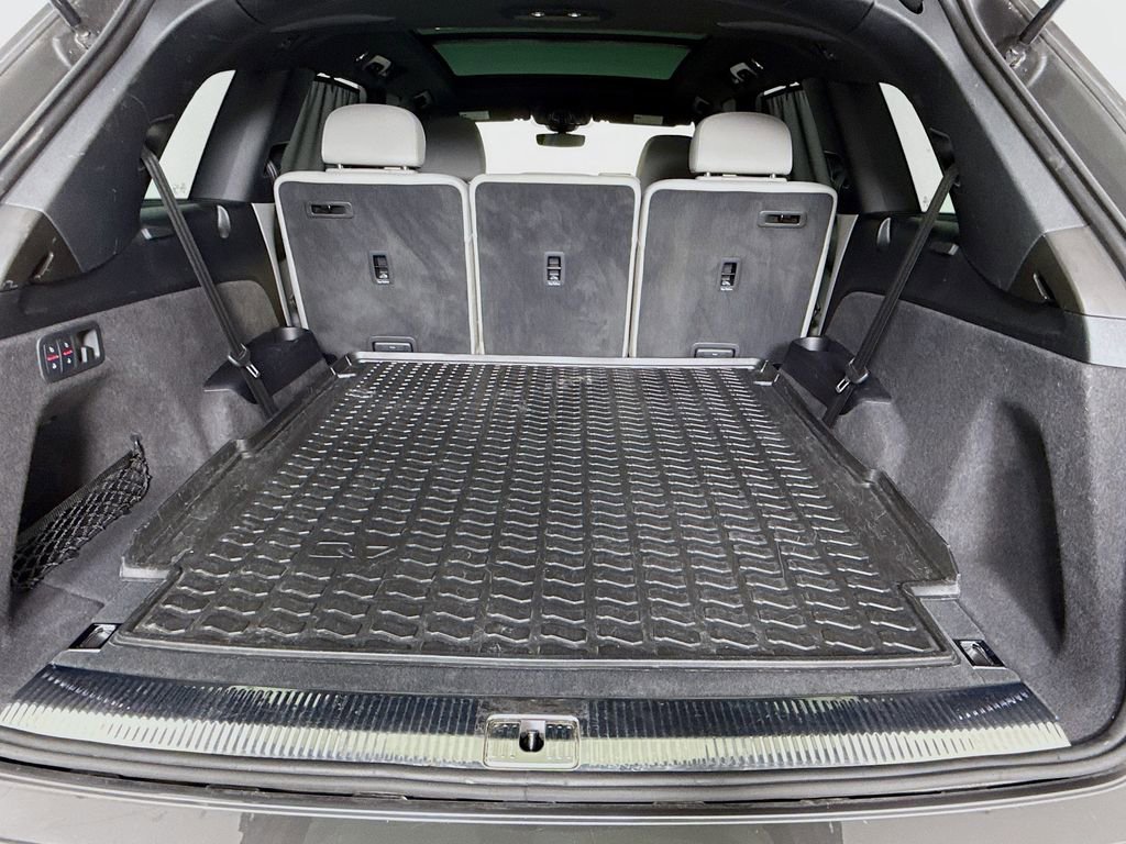 Used 2020 Audi Q7 2.0T Premium Plus w/ Premium Plus Package image 27