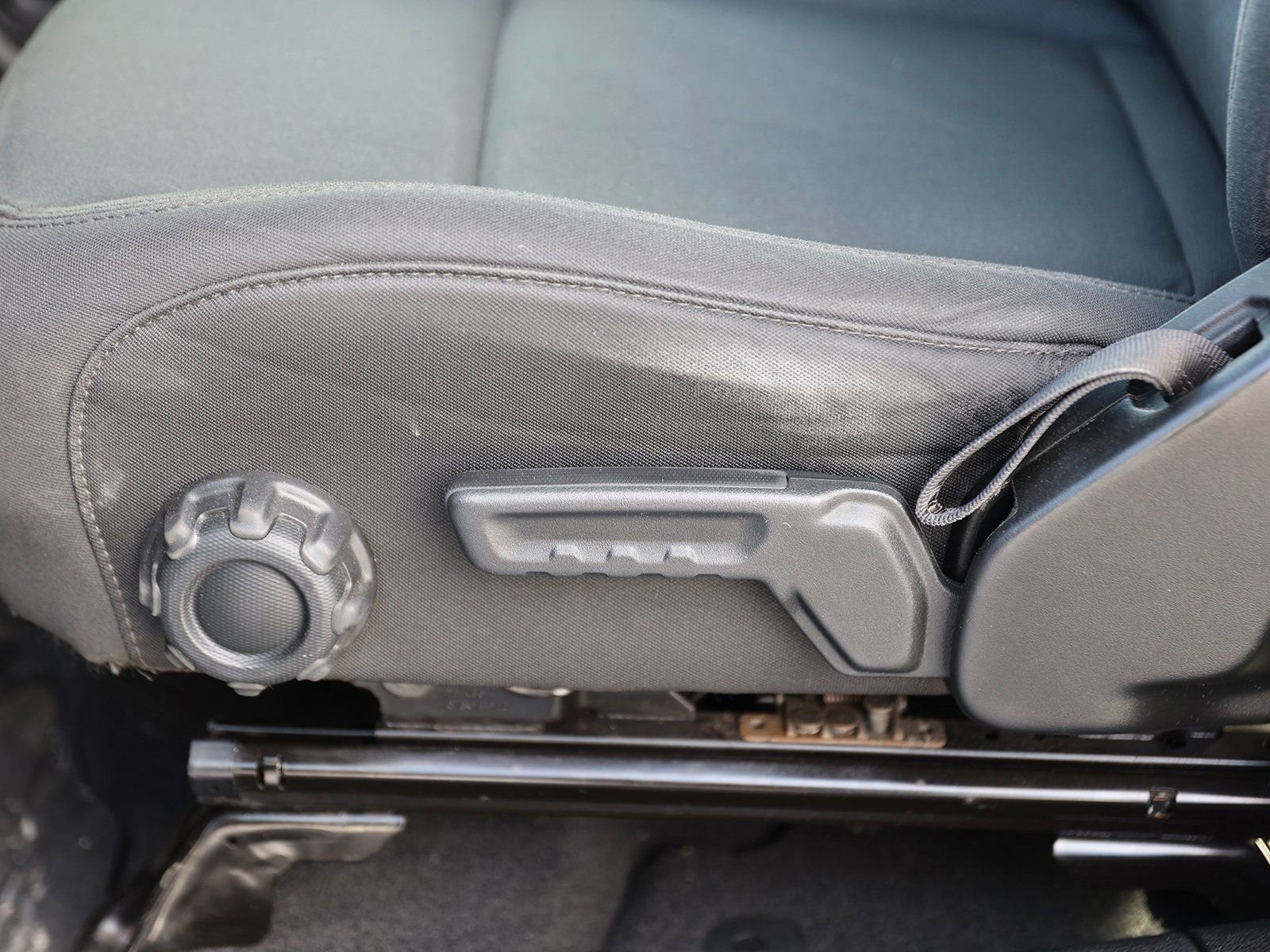 Used 2018 Jeep Wrangler Unlimited Sport S image 18