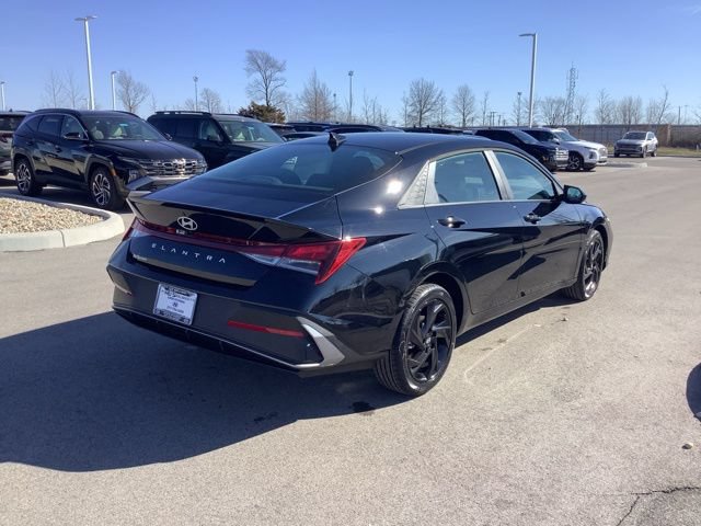 New 2026 Hyundai Elantra Sport FWD image 5
