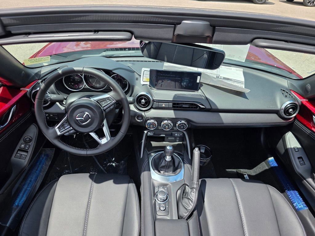 New 2025 MAZDA MX-5 Miata RF Grand Touring w/ Weather Package video 2