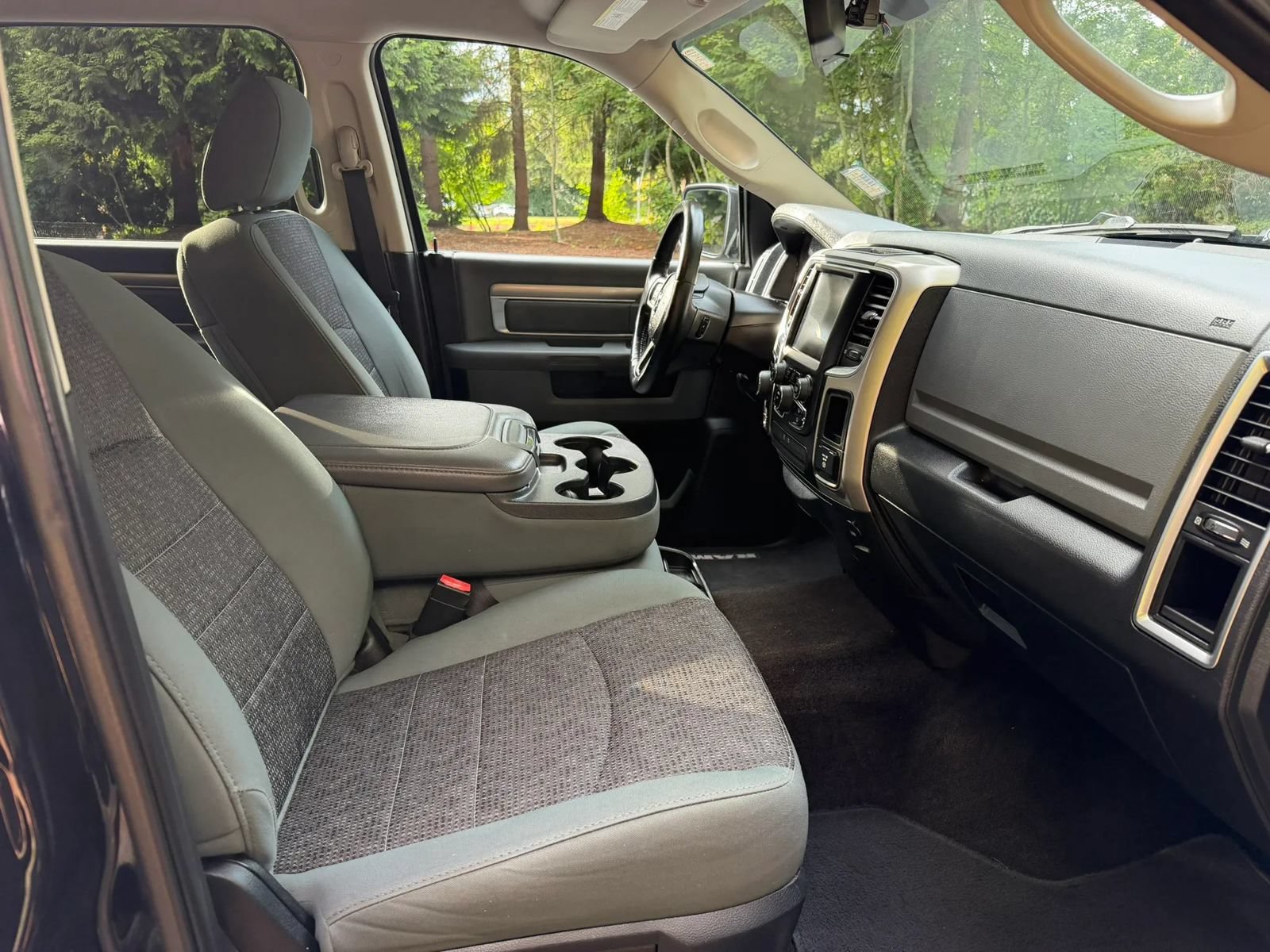 Used 2015 RAM 1500 Big Horn AWD/4WD image 9