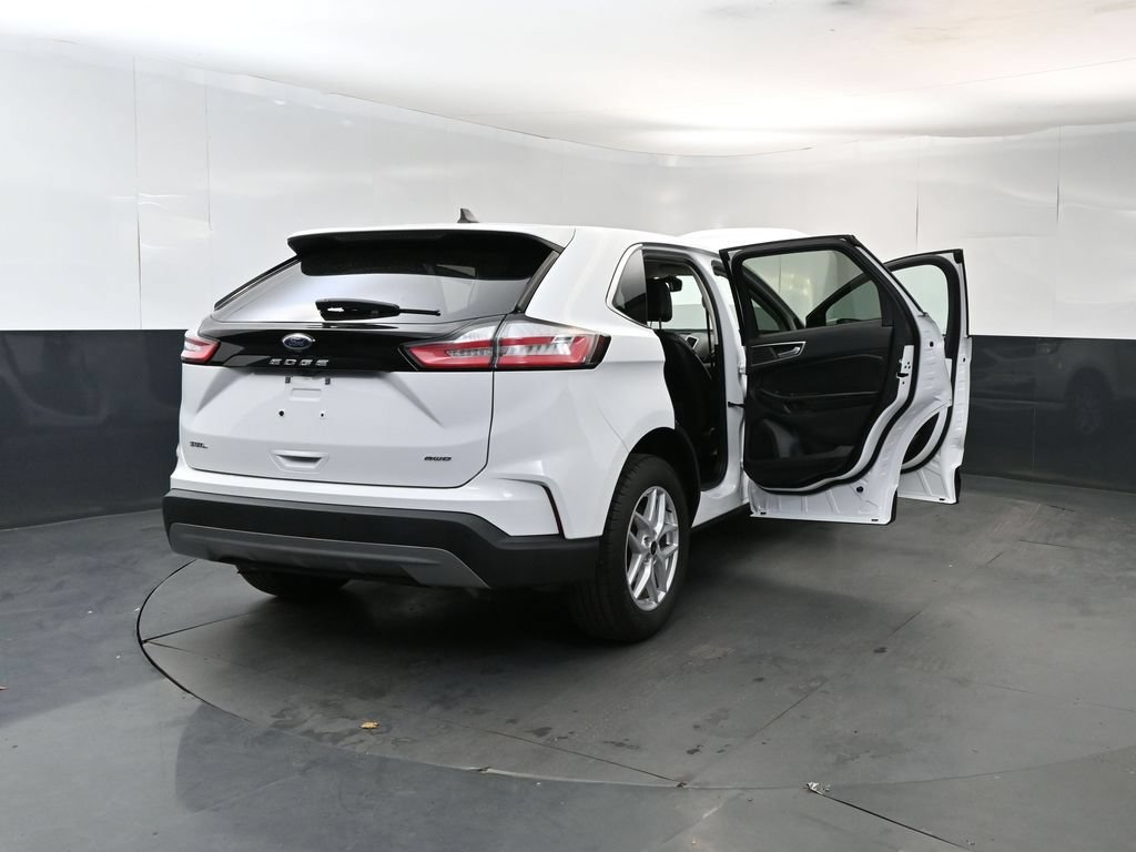 Used 2023 Ford Edge SEL w/ Convenience Package AWD/4WD image 29