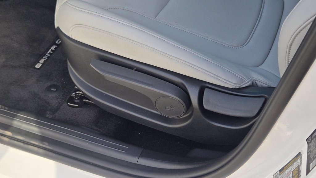 New 2027 Hyundai Santa Cruz SE FWD image 12