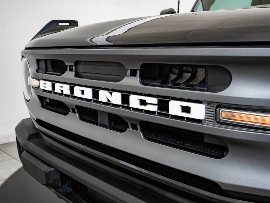 Used 2024 Ford Bronco Big Bend image 3