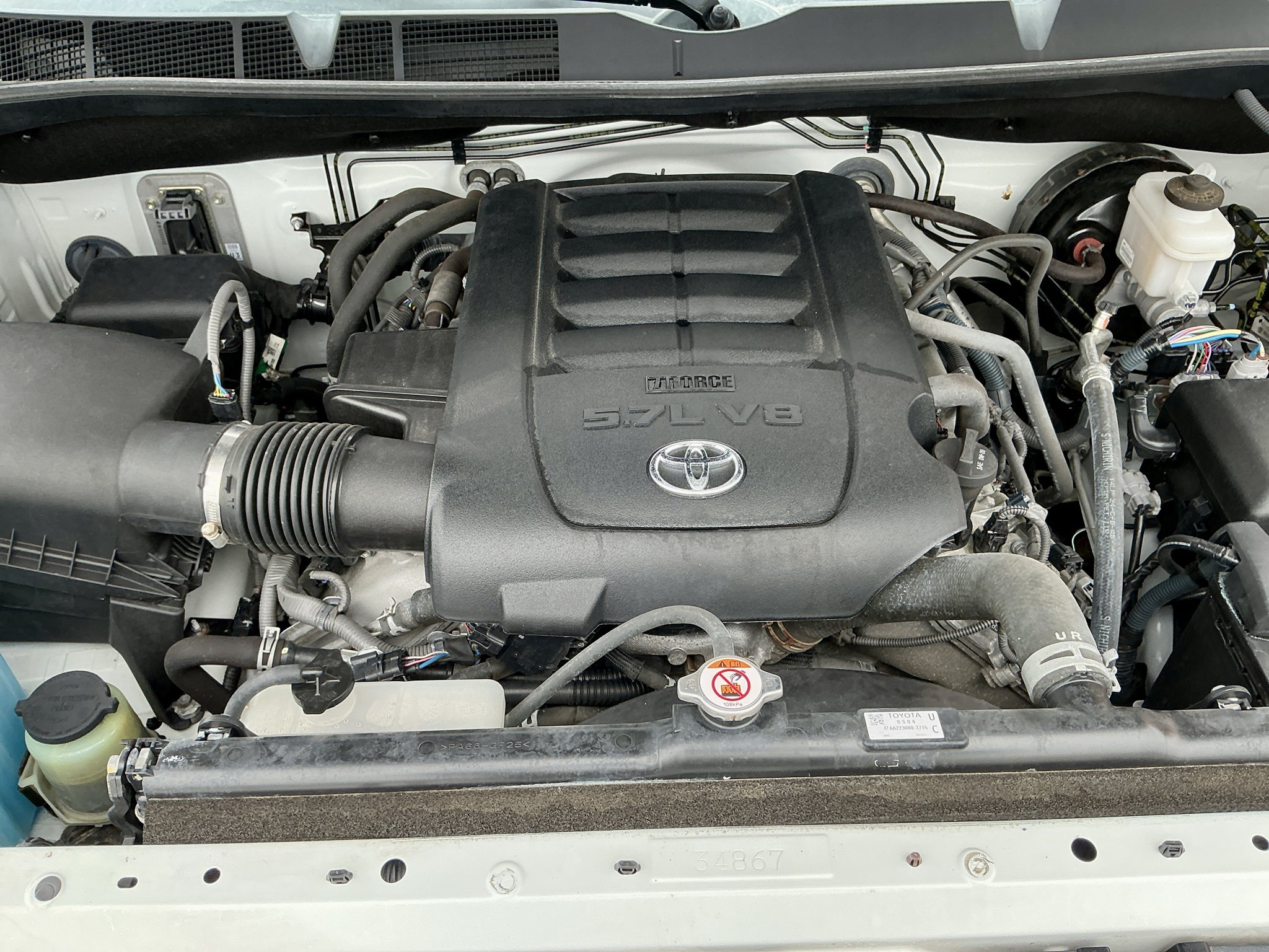 Used 2021 Toyota Tundra SR5 w/ Convenience Package AWD/4WD image 17