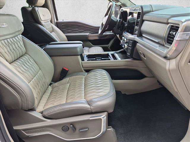 Used 2025 Ford F250 Platinum w/ Platinum Plus Package AWD/4WD image 22