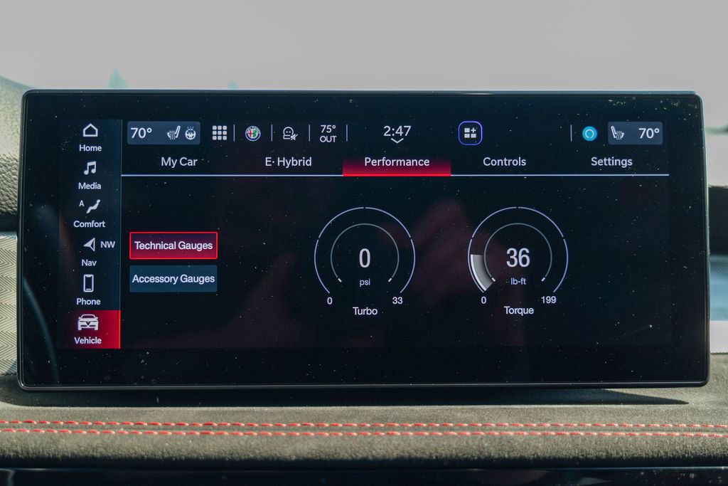 Used 2024 Alfa Romeo Tonale Veloce w/ Active Assist Package image 48