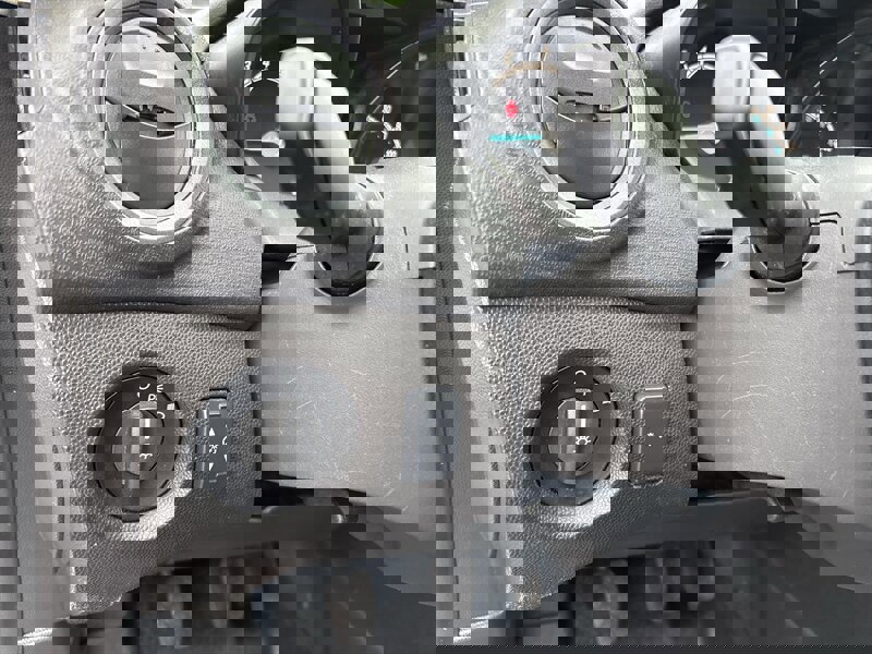 Used 2017 Ford Fiesta S image 39