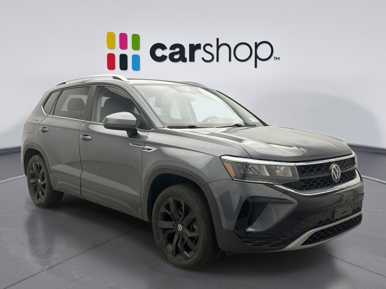 Used 2023 Volkswagen Taos SE w/ Panoramic Sunroof Package image 5