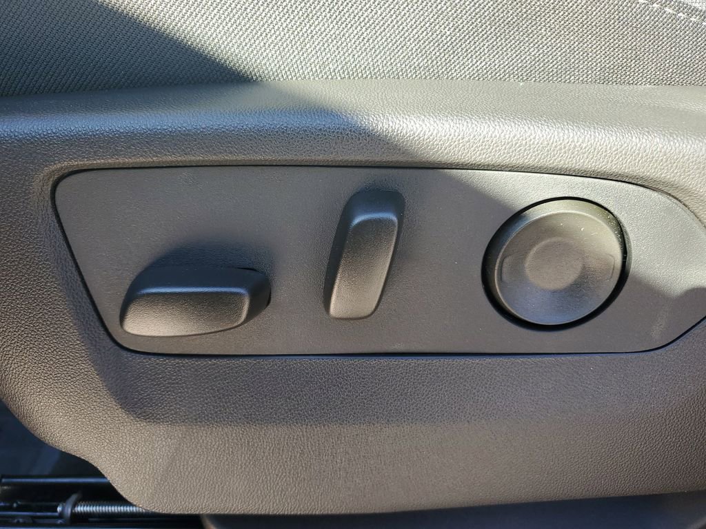 New 2026 Chevrolet Silverado 1500 Custom Trail Boss w/ LPO, Dark Essentials Package image 21